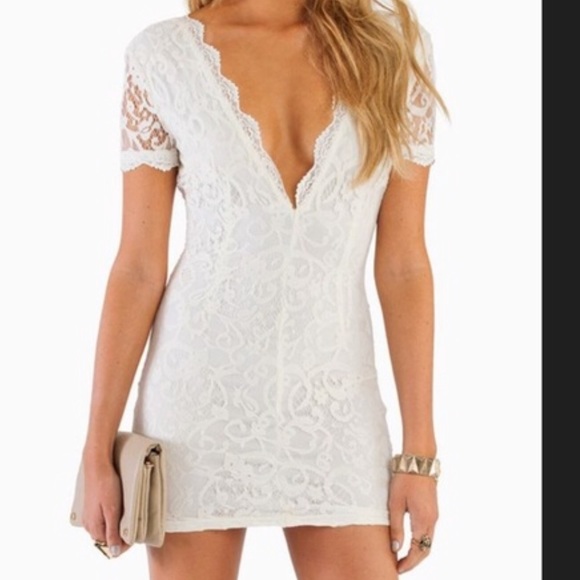 Tobi Dresses & Skirts - Lace V-Neck Bodycon Dress